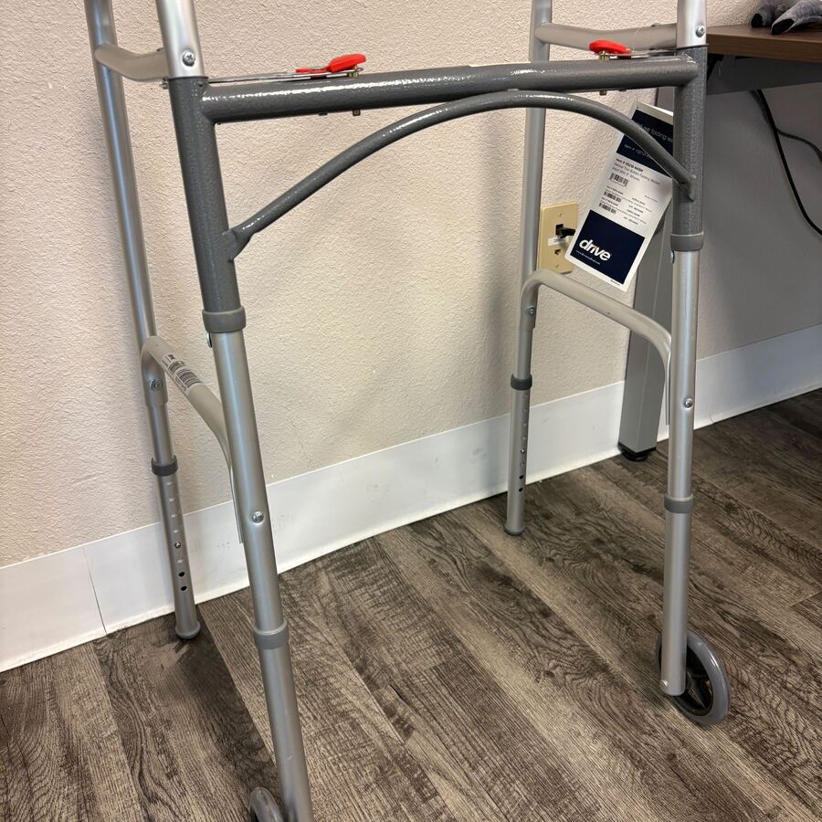 Photo of Foldable Walker #4.